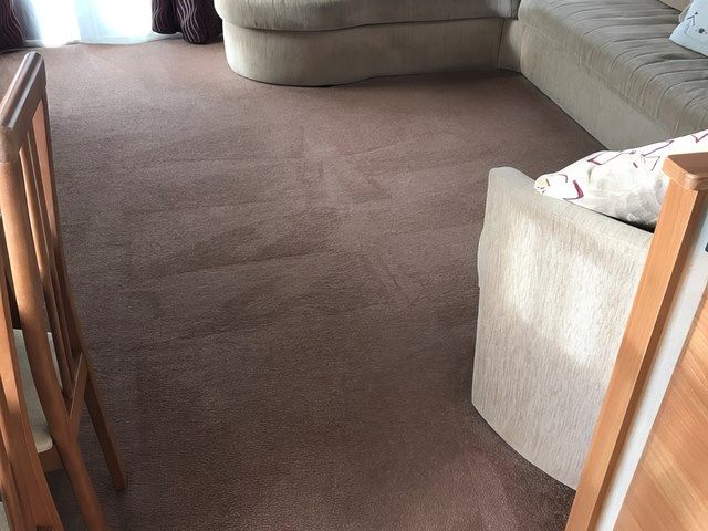caravan-cleaning-6-kireth-ai